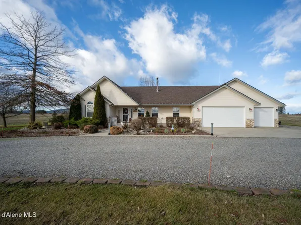 2961 W Diamond Bar Rd, Rathdrum, ID 83858