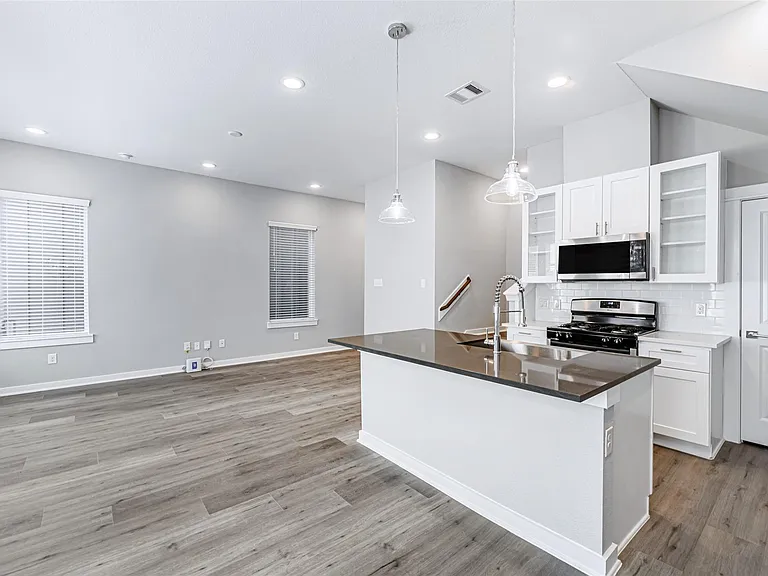 8423 Berry Brush Ln — Photo 8