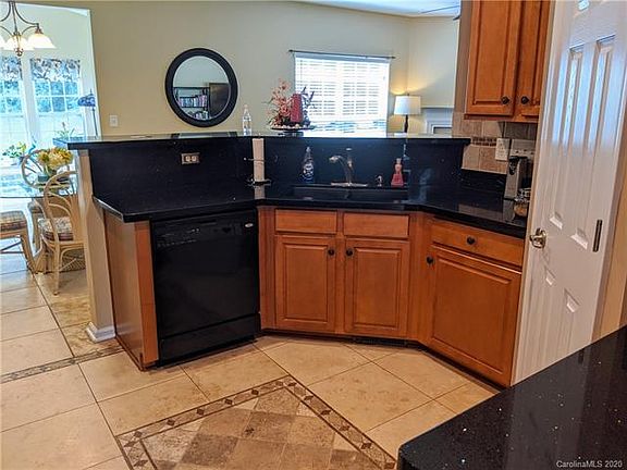 4th image of 2555 Ivy Creek Frd