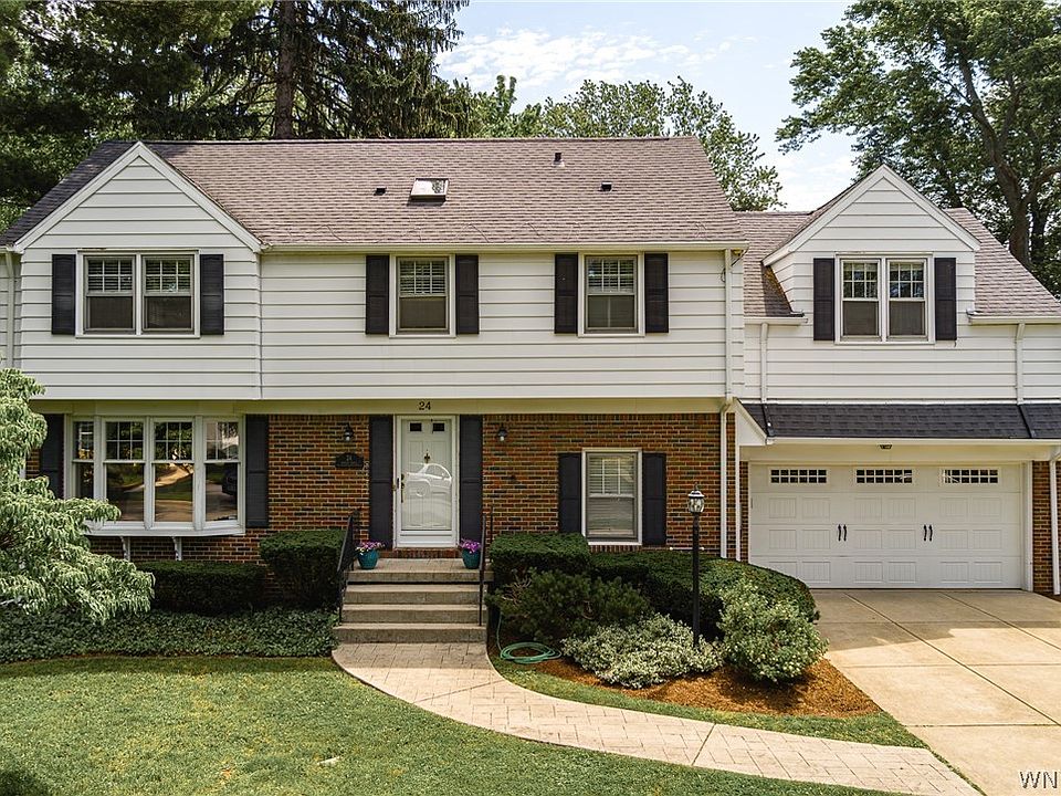 1st image of 24 Huxley Dr