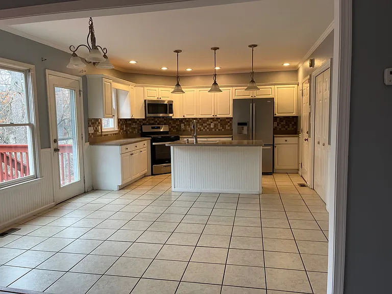 Open kitchen