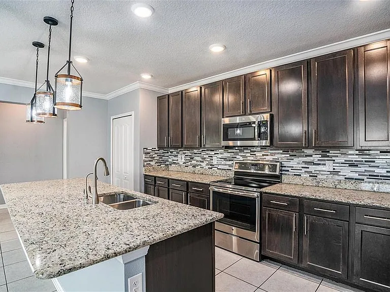 8052 Olive Brook Dr — Photo 21
