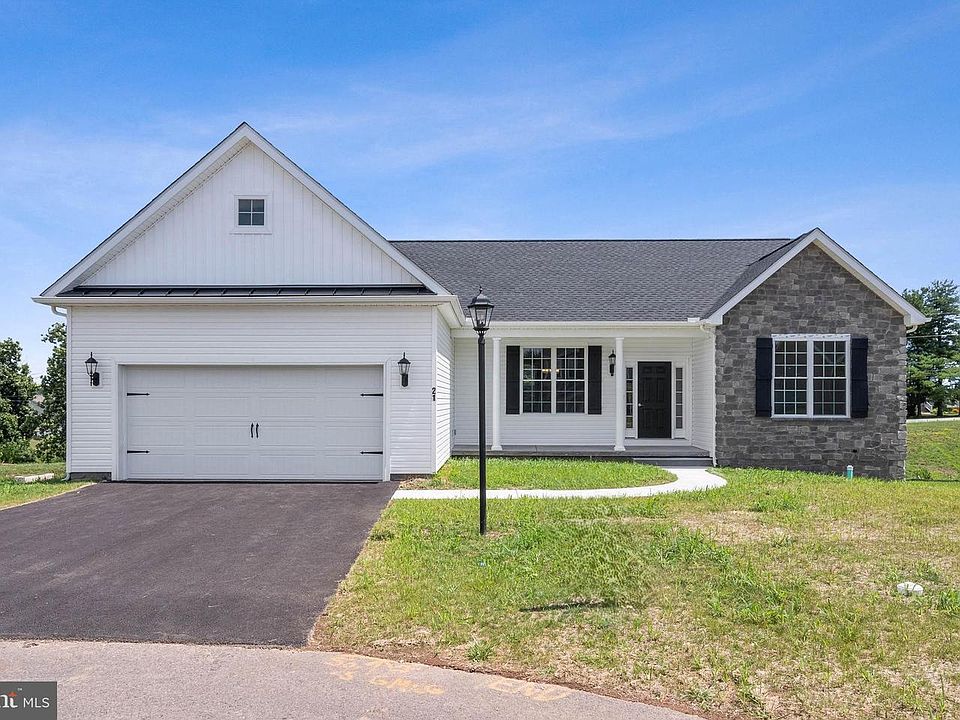 1st image of 87 Eagle Ln #5
