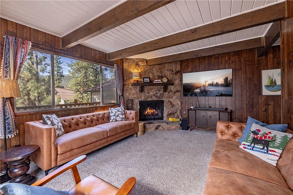2 bed, 952 sqft, $1,675 — Photo 4