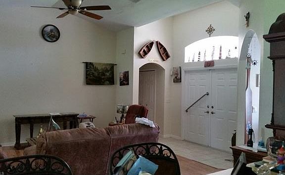 4th image of 3417 SW 26th Ave