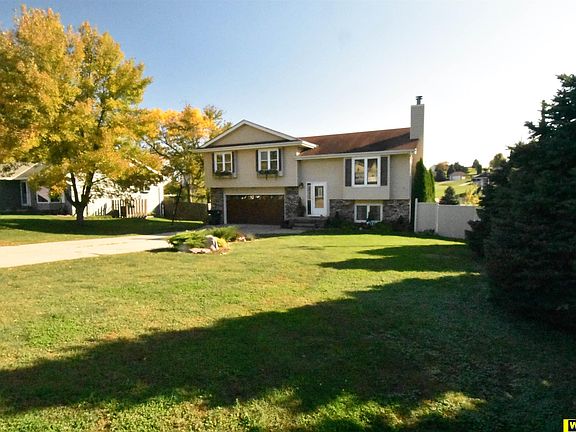 3rd image of 11153 N Lakeshore Dr