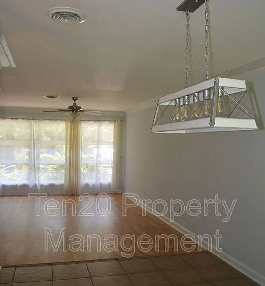 1815 Marilon Dr — Photo 36