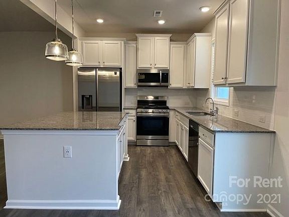 2nd image of 8141 Sheffield Dr