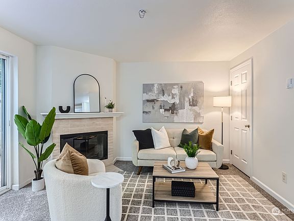 4th image of 15721 44th Avenue W #C2