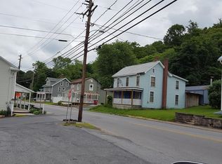 703 N Spring St, Everett, PA 15537