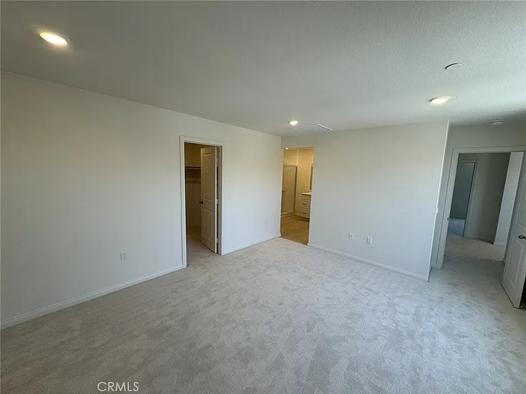 15993 Alamo Ct — Photo 13