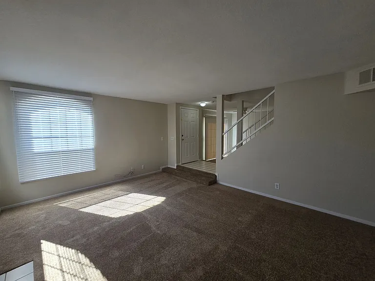 2804 Crystal Lantern Dr — Photo 6
