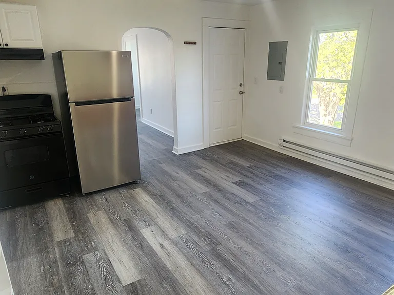 204 Townsend St #3 — Photo 1