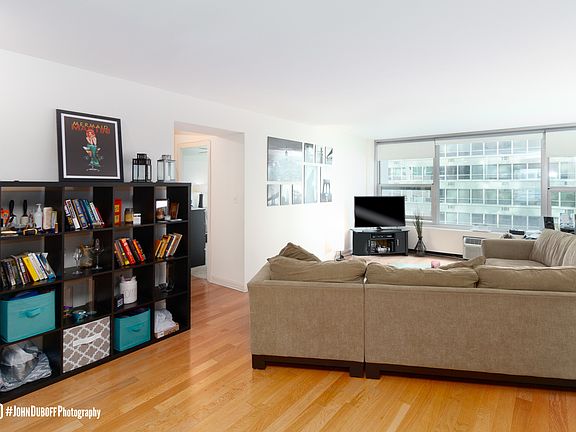 5th image of 3600 N Lake Shore Dr APT 1007