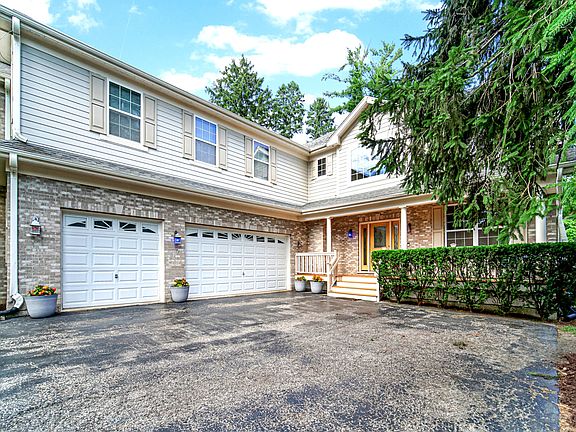 2nd image of 361 S Quentin Rd