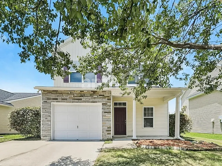 263 Island Green Rd — Photo 1