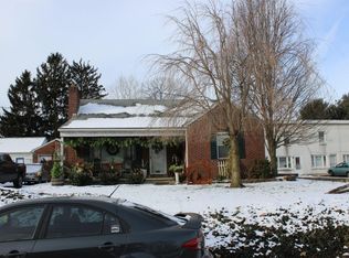 13 N Jackson St, Strasburg, PA 17579