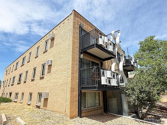2nd image of 271 N Grant Street #202