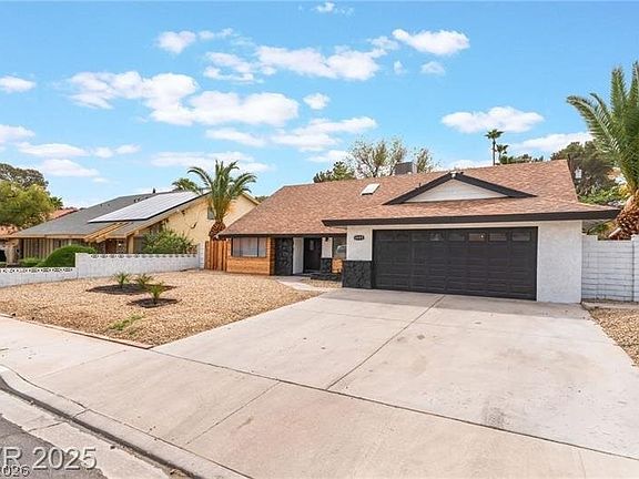 4th image of 3409 El Cortez Ave