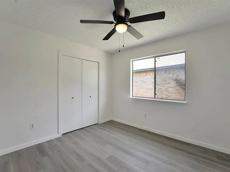 1019 Sanders Dr — Photo 19
