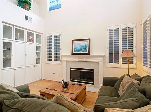 4th image of 2870 W Canyon Ave