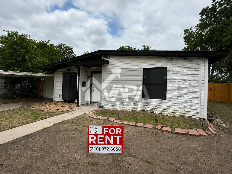 407 Creath Pl — Photo 1