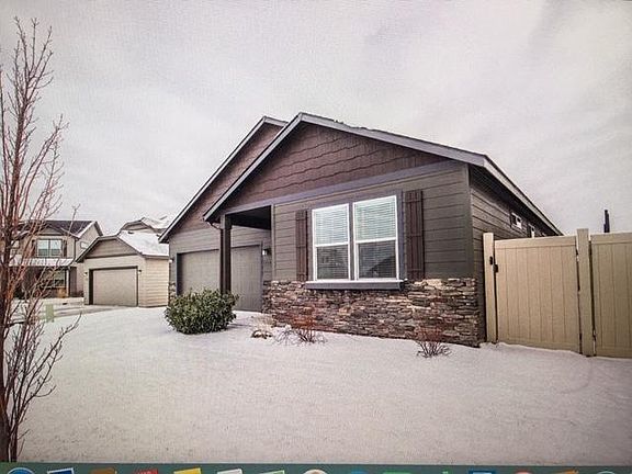 2nd image of 1714 N Caufield Ct