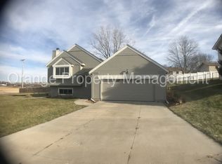 303 Fort St, Papillion, NE 68046