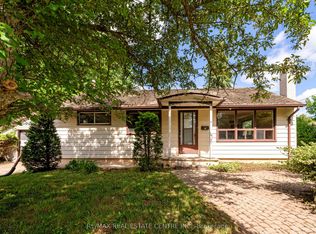 4 Pauline St, Halton Hills, ON L7G1V7
