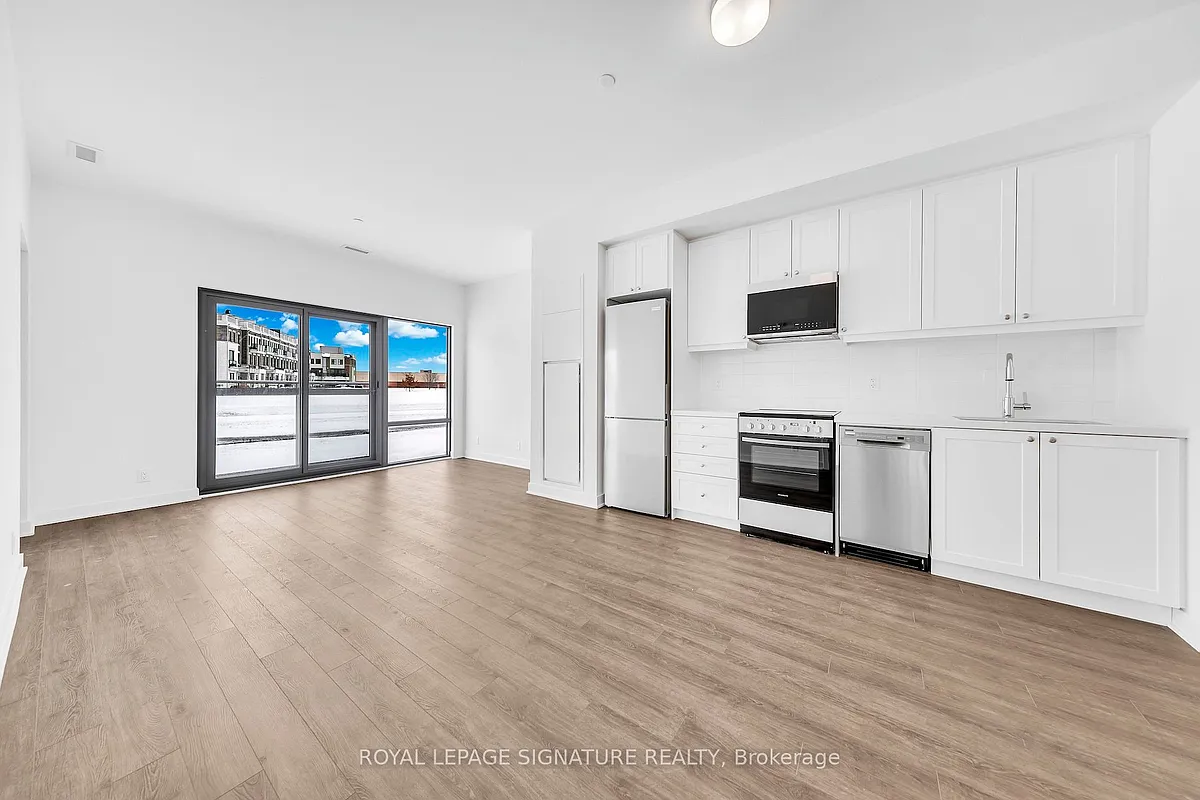 Building Photo - 51 Clarington Blvd #111