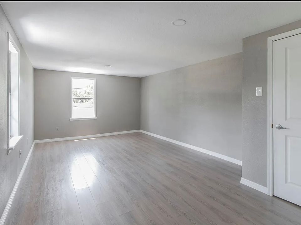 1st image of 7797 Scenic Dr #7797