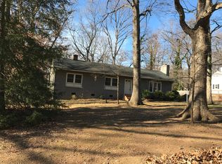 107 Woodbourne Rd, Greensboro, NC 27410