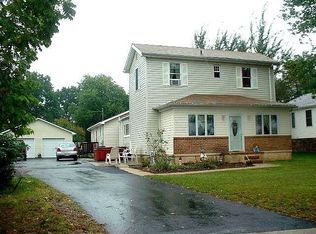 811 Norris Ln, Essex, MD 21221