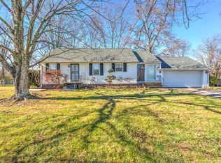213 N Laurel Cir, Knoxville, TN 37912