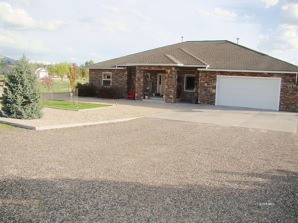 1st image of 279 Lakeport Ln