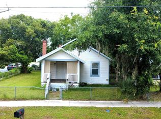 220 S 14th St, Palatka, FL 32177