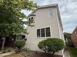 2425 Hessing St, River Grove, IL 60171