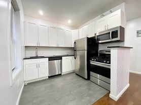 25 Vermilyea Ave