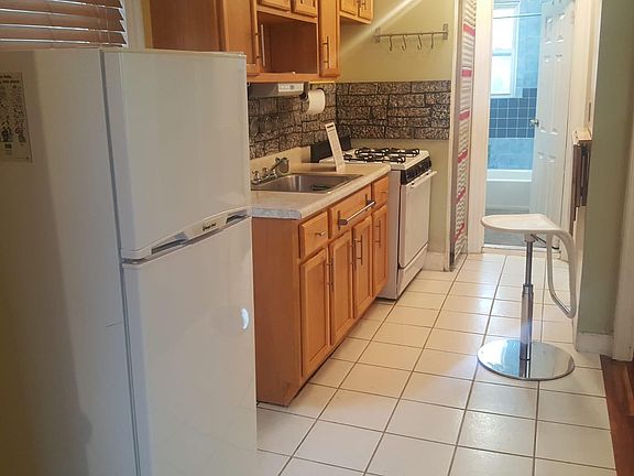 5th image of 11115 148th St
