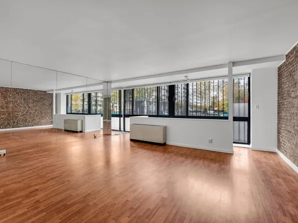 77 Bleecker Street image 7 of 27