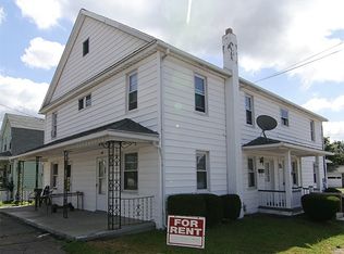 300 Wyoming Ave, Dupont, PA 18641