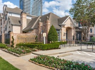 The Essex House, Houston, TX 77027
