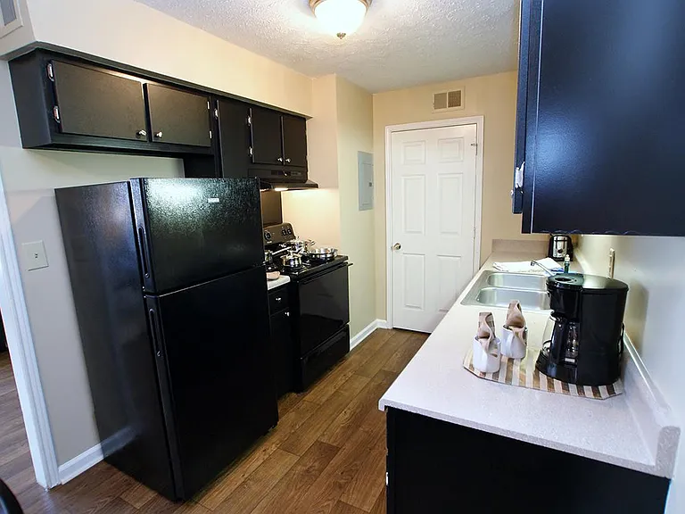Green Meadow Apartments — Photo 27