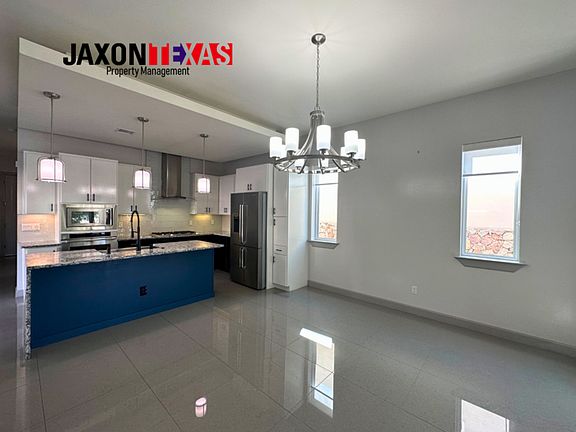 3rd image of 173 Vin Zamora Ln