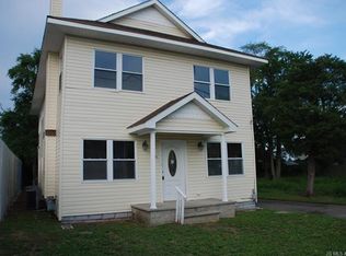 85 Compass Ave, Beachwood, NJ 08722