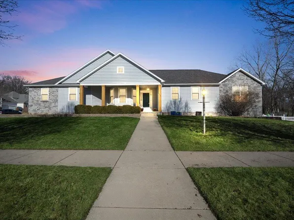 4200 Onyx Ct, Valparaiso, IN 46385