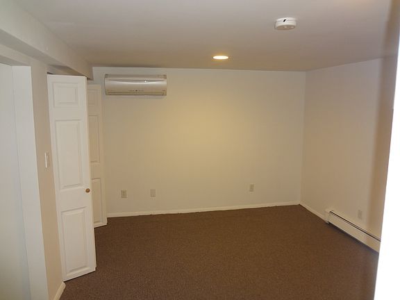 3rd image of 341 Concord Ave