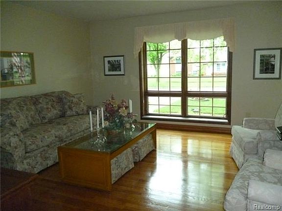 2nd image of 6041 Grace K Dr