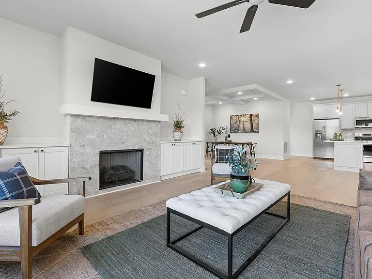 638 Ladd Ave — Photo 40