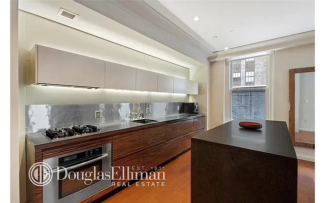 Sold by Douglas Elliman | media 16